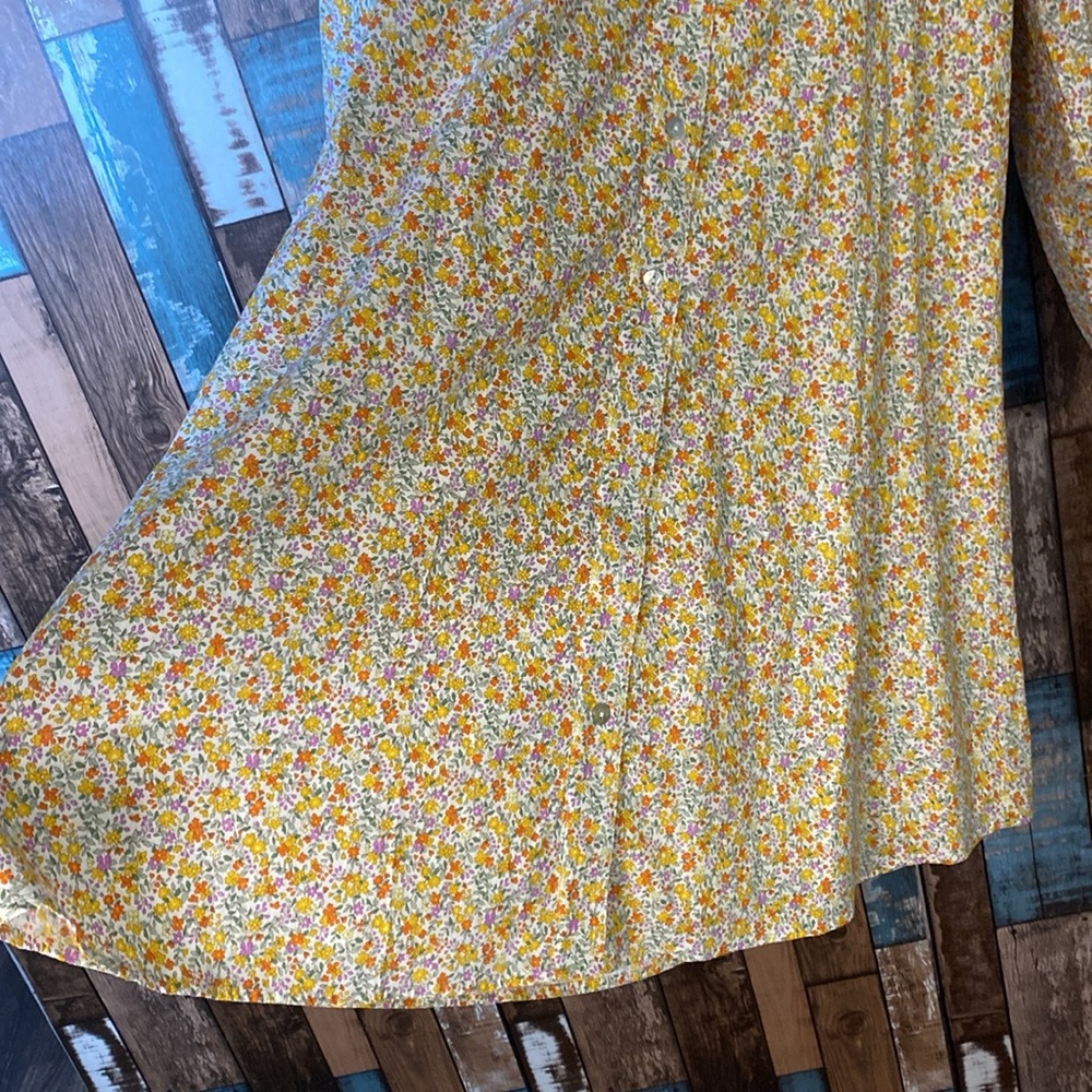 Lindsay Brooke x Roole Medium cotton button down Floral Dress - Picture 9 of 16